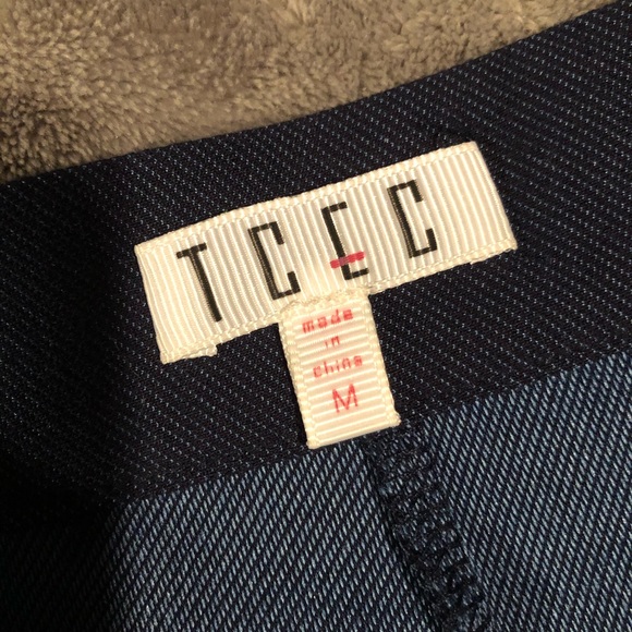 Ruffle shorts - Picture 5 of 5